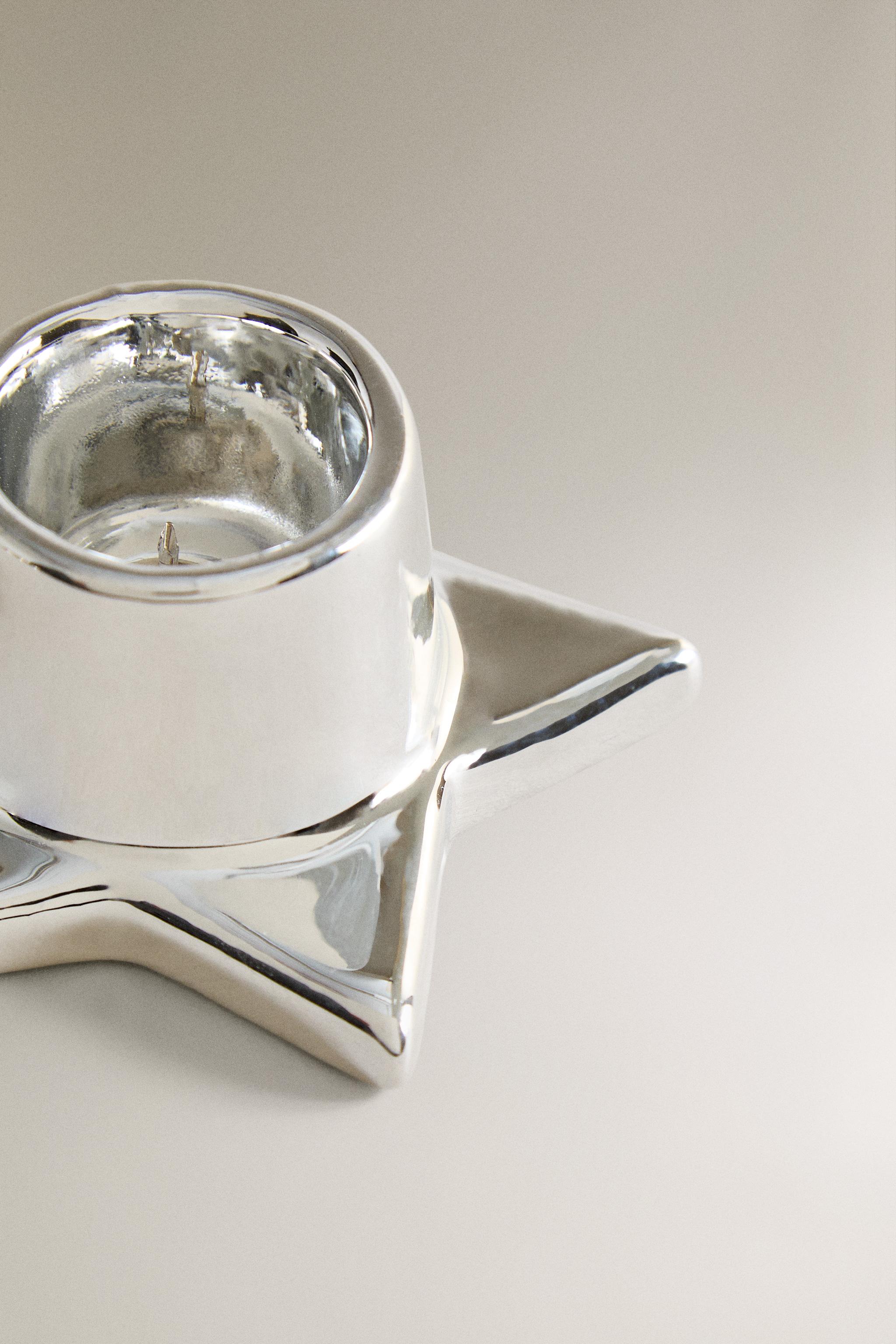 CHRISTMAS STAR MINI PORCELAIN TEALIGHT HOLDER